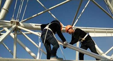 為什么光臣這么注重LED線型燈的安裝細節?