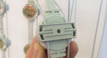 圖解像素點光源卡鋼絲和打螺絲安裝的區別