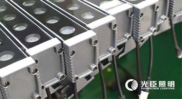 急單不急， 1800米4060大功率洗墻燈準(zhǔn)時(shí)出貨