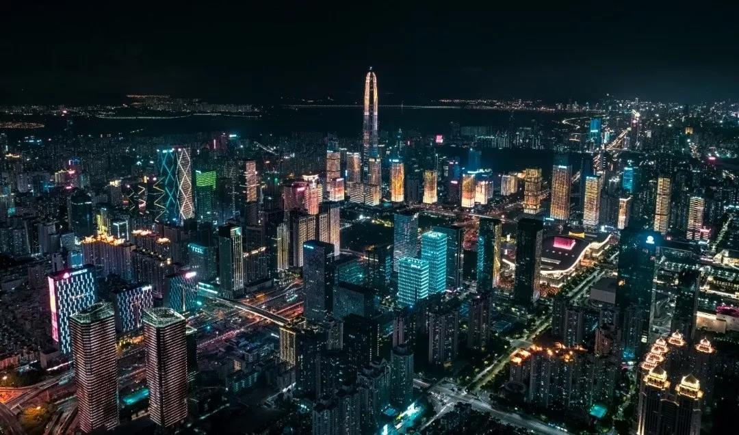 城市夜景亮化應有合理的設計和規劃,完善功能性