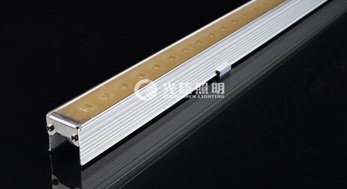 光臣告訴您LED工程線條燈廠家的產品質保方式有區別