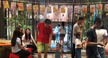 異鄉團圓，光臣智科設中秋“家宴”遙寄思鄉情!